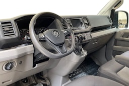 met. harmaa Volkswagen Crafter 2021 kuva 9.
