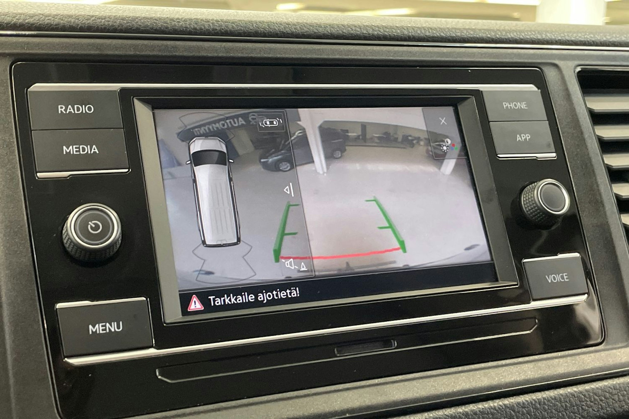 met. harmaa Volkswagen Crafter 2021 kuva 26.
