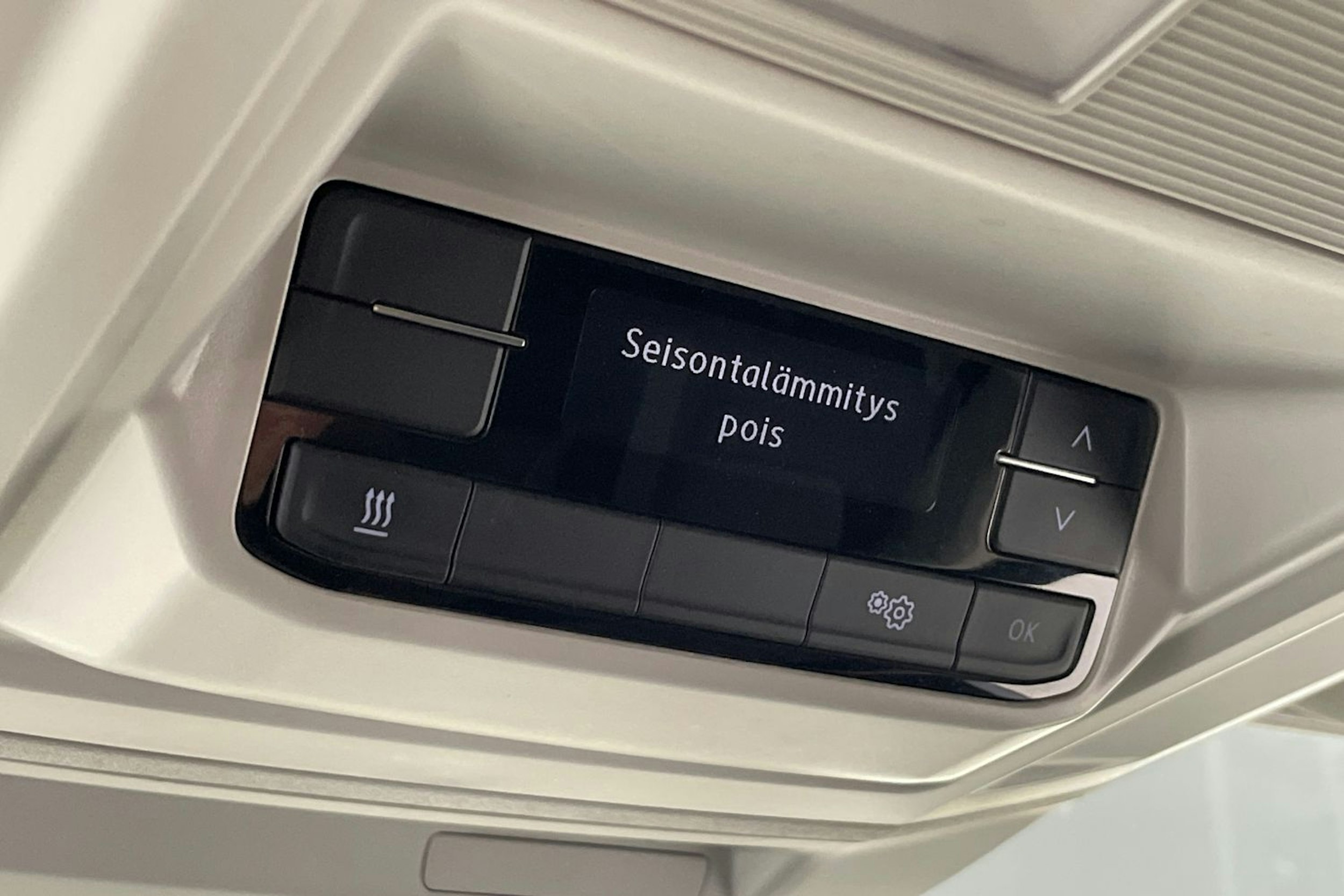 met. harmaa Volkswagen Crafter 2021 kuva 28.