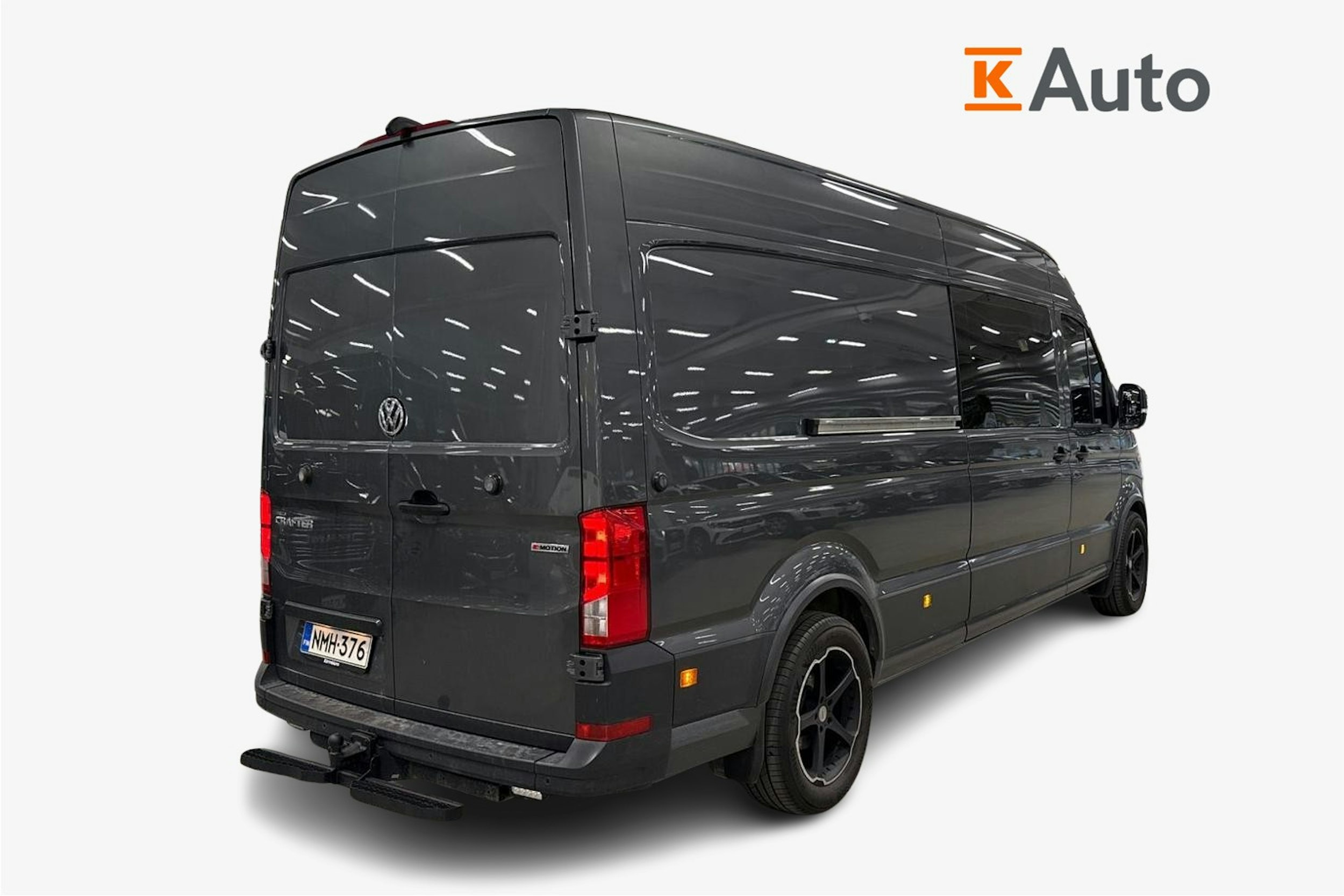 harmaa Volkswagen Crafter 2021 kuva 2.