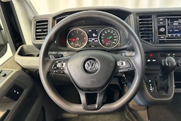 Musta Volkswagen CRAFTER 2021 kuva 9.
