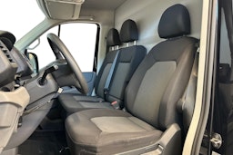 Musta Volkswagen CRAFTER 2021 kuva 10.