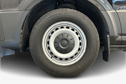 Musta Volkswagen CRAFTER 2021 kuva 11.