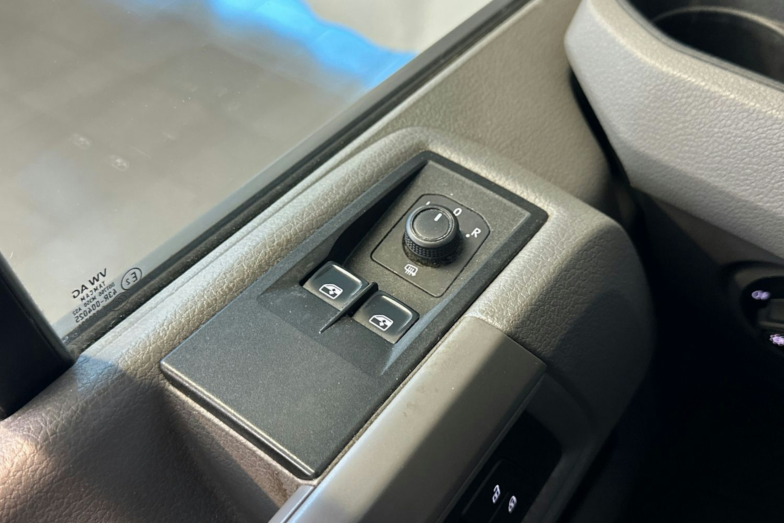 Musta Volkswagen CRAFTER 2021 kuva 14.