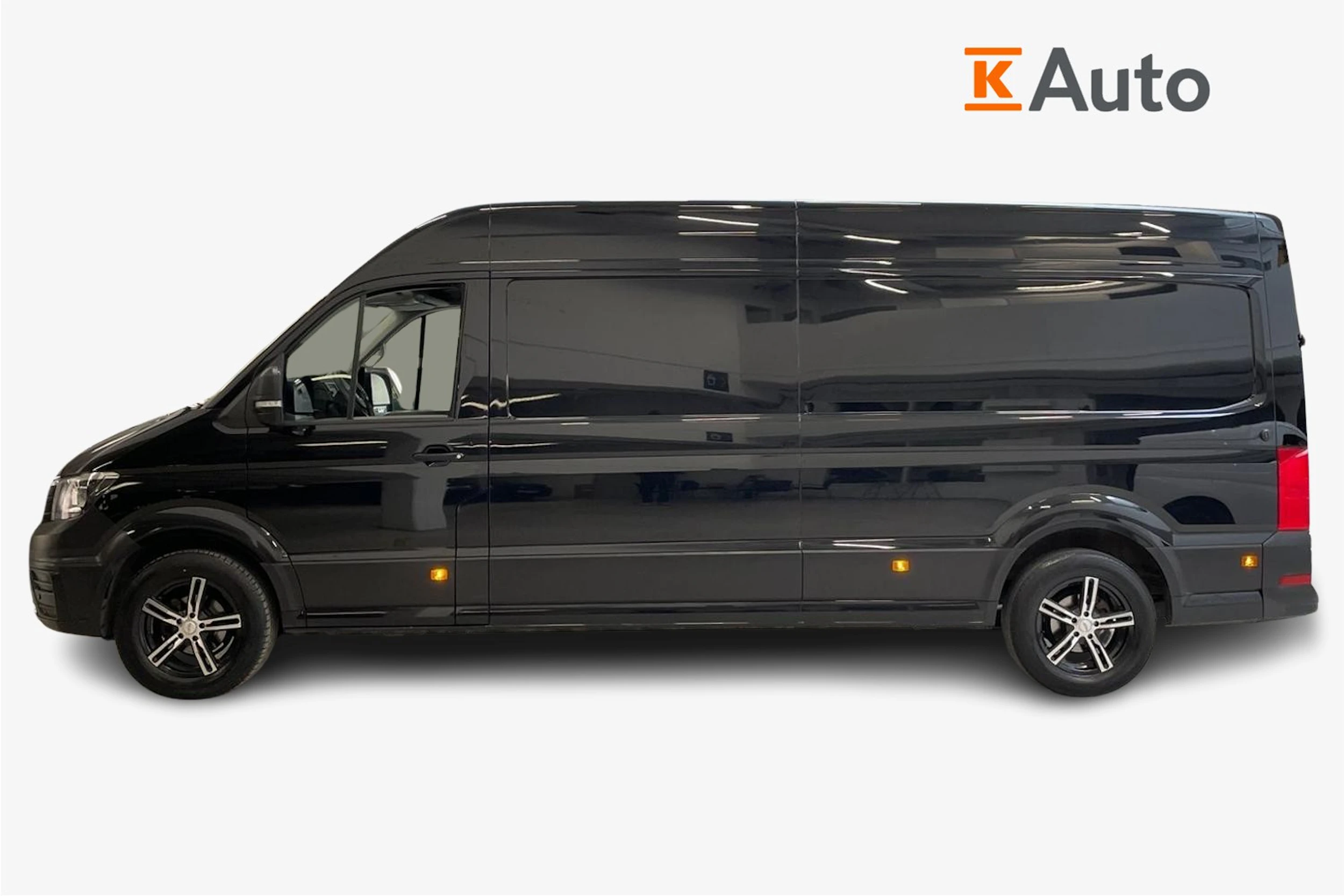 musta Volkswagen Crafter 2021 kuva 7.