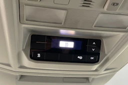 musta Volkswagen Crafter 2021 kuva 22.