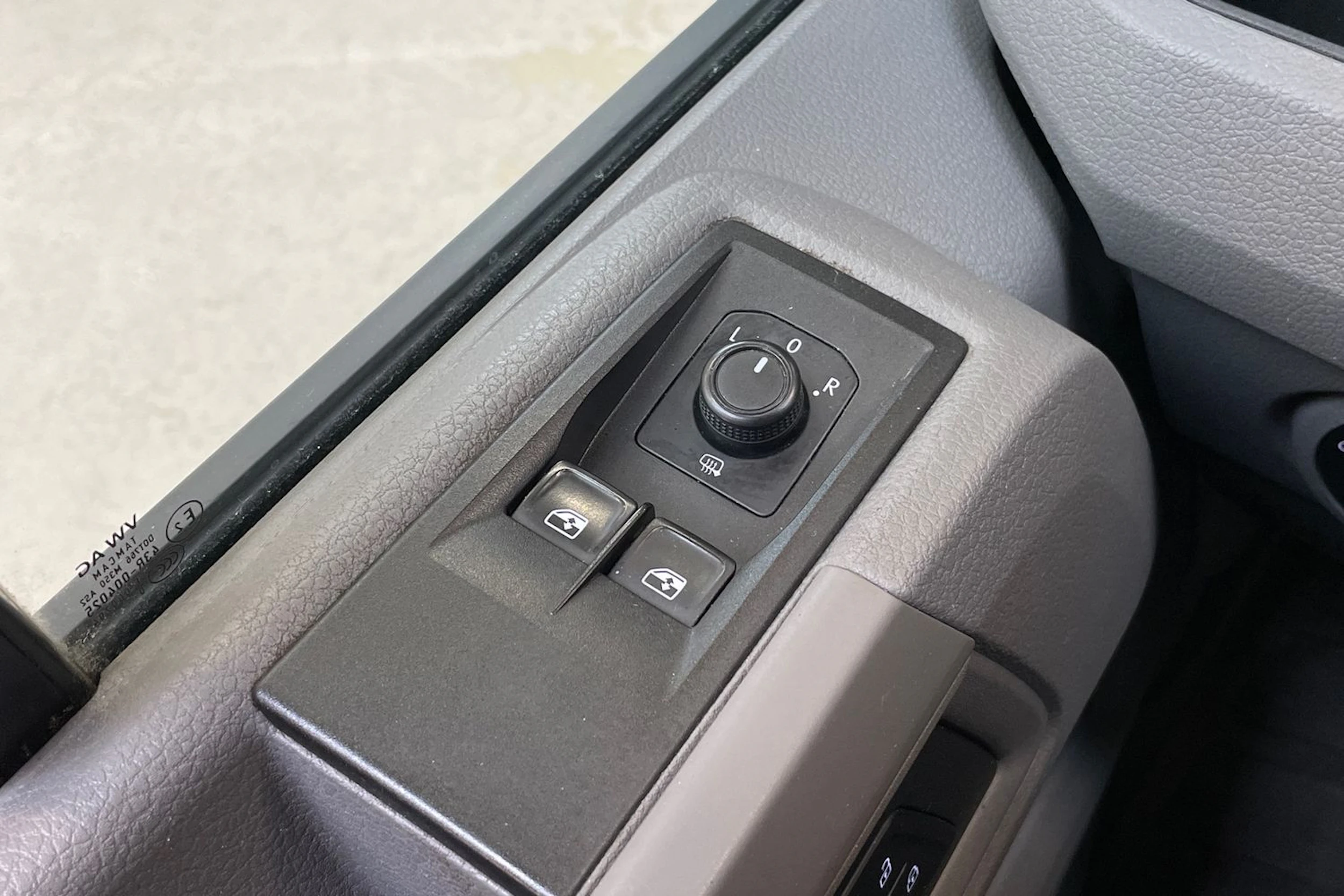 musta Volkswagen Crafter 2021 kuva 23.