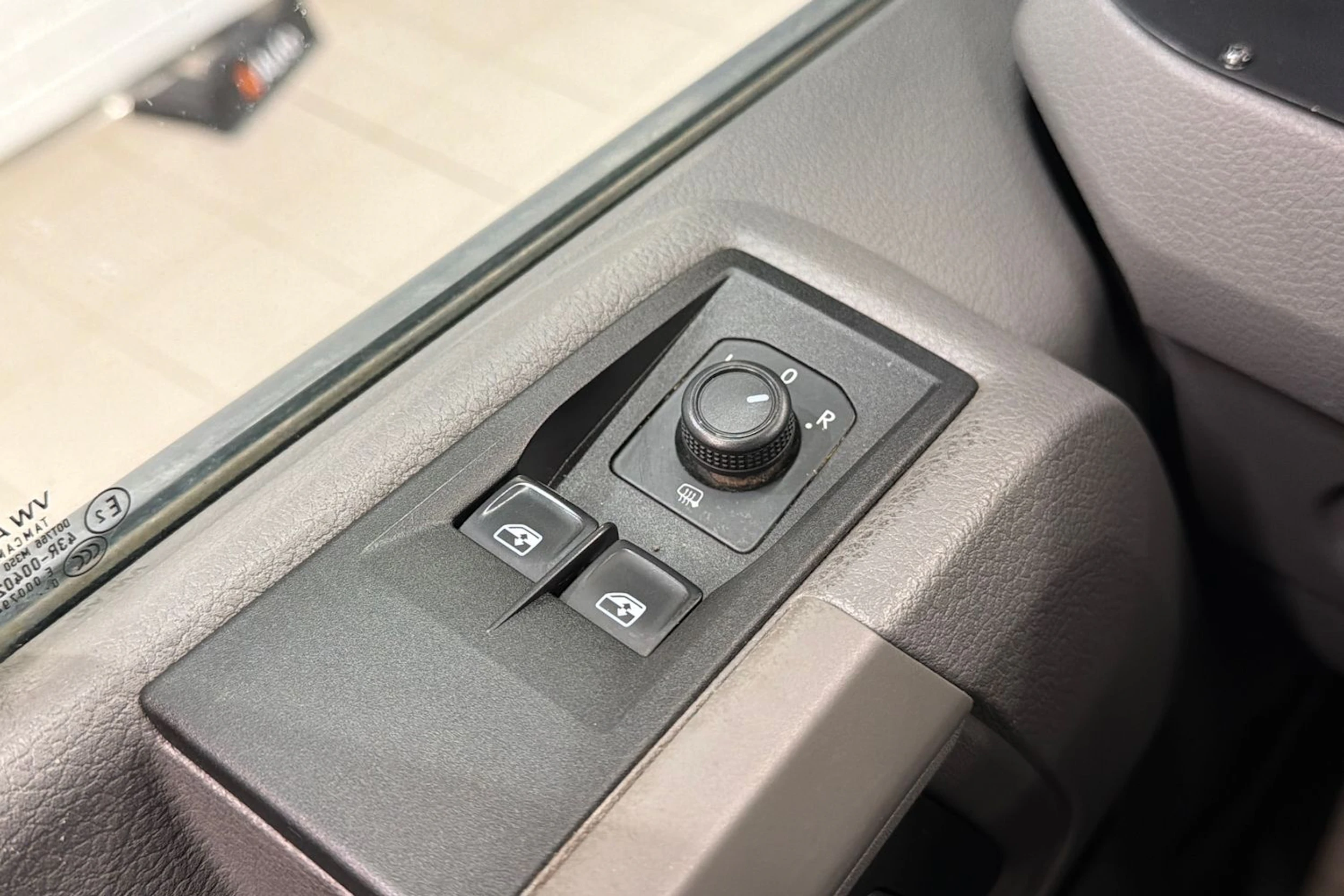 valkoinen Volkswagen Crafter 2021 kuva 15.