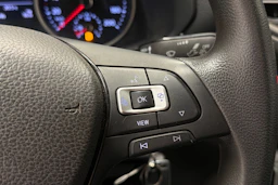 valkoinen Volkswagen Crafter 2021 kuva 18.