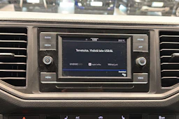 valkoinen Volkswagen Crafter 2021 kuva 21.