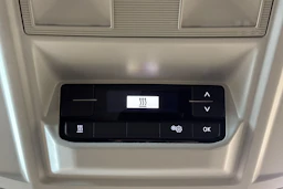 valkoinen Volkswagen Crafter 2021 kuva 23.