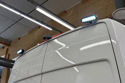 valkoinen Volkswagen Crafter 2021 kuva 32.