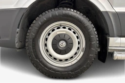 harmaa Volkswagen Crafter 2021 kuva 12.