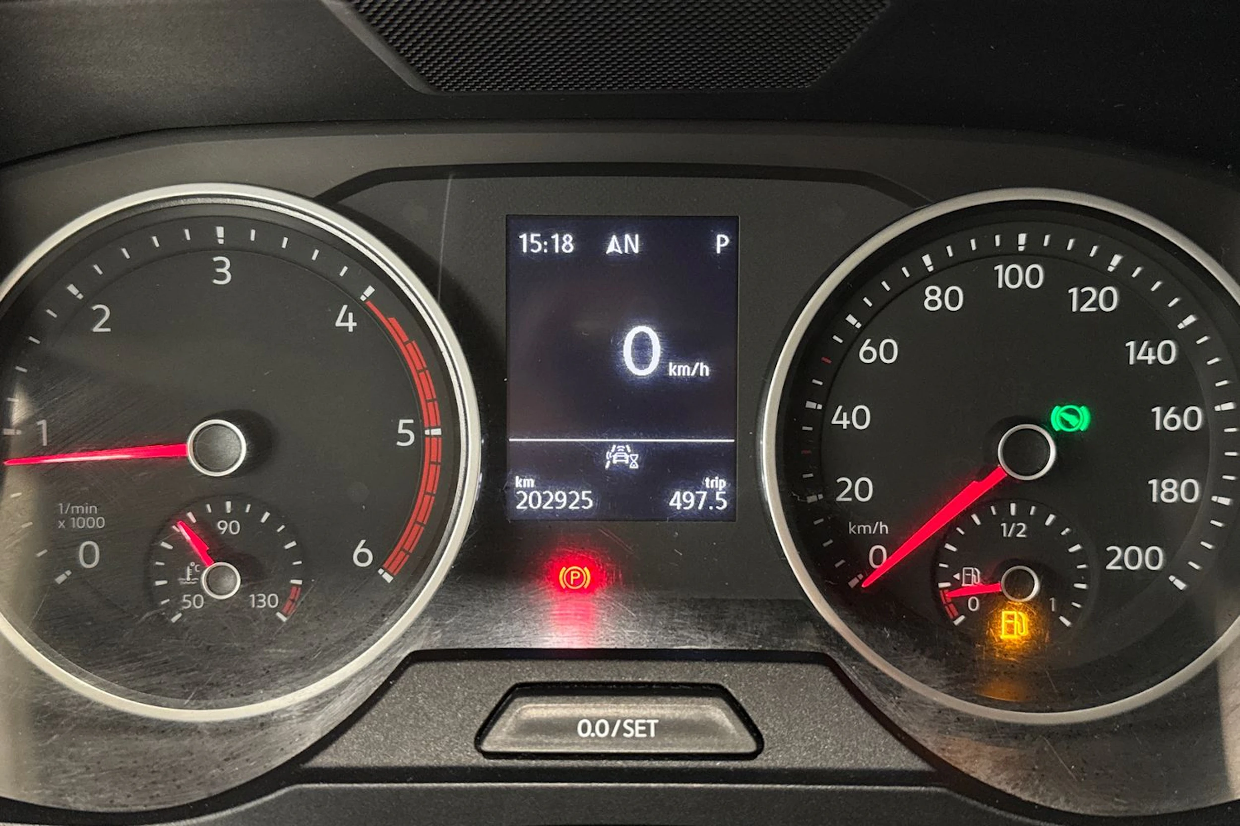 harmaa Volkswagen Crafter 2021 kuva 17.