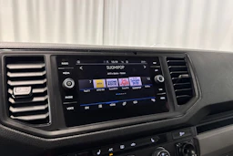 harmaa Volkswagen Crafter 2021 kuva 18.