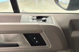 harmaa Volkswagen Crafter 2021 kuva 25.
