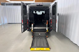 harmaa Volkswagen Crafter 2021 kuva 30.