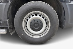 Musta Volkswagen CRAFTER 2021 kuva 11.
