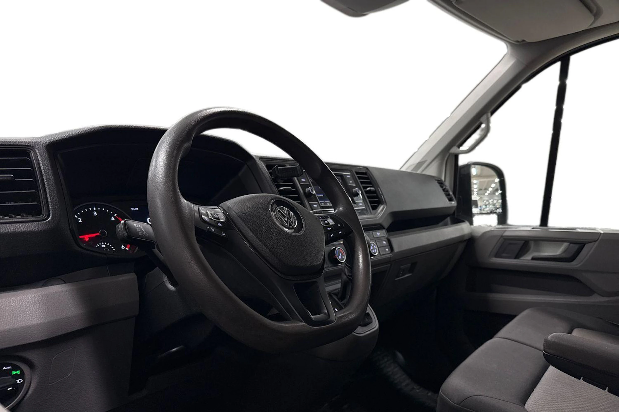 Valkoinen Volkswagen CRAFTER 2021 kuva 3.