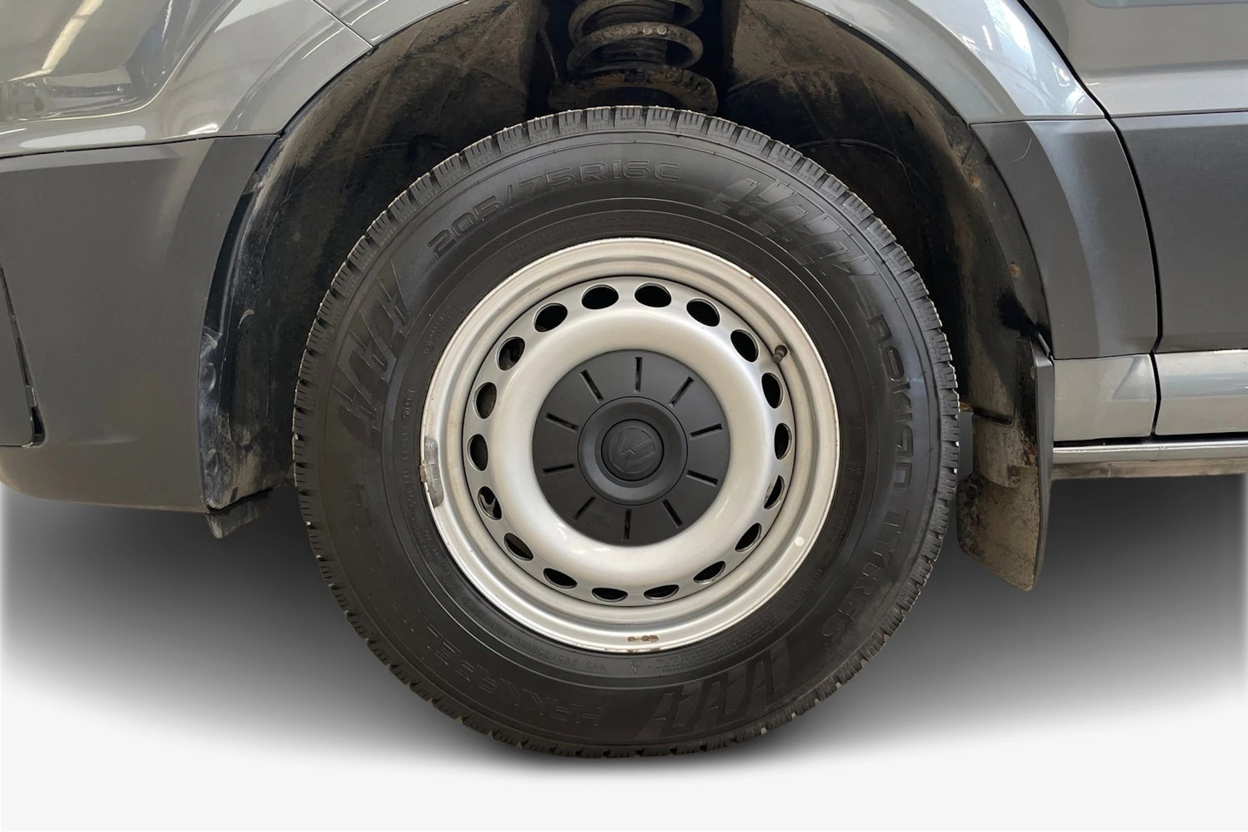 harmaa Volkswagen Crafter 2021 kuva 8.