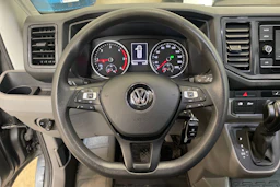 harmaa Volkswagen Crafter 2021 kuva 14.