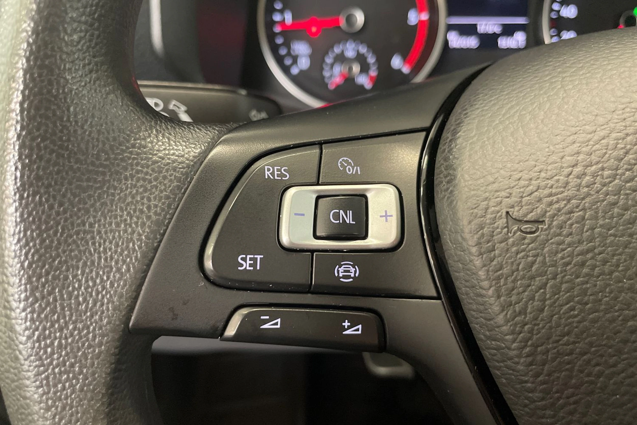 harmaa Volkswagen Crafter 2021 kuva 16.