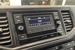 harmaa Volkswagen Crafter 2021 kuva 18.