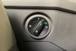 harmaa Volkswagen Crafter 2021 kuva 26.