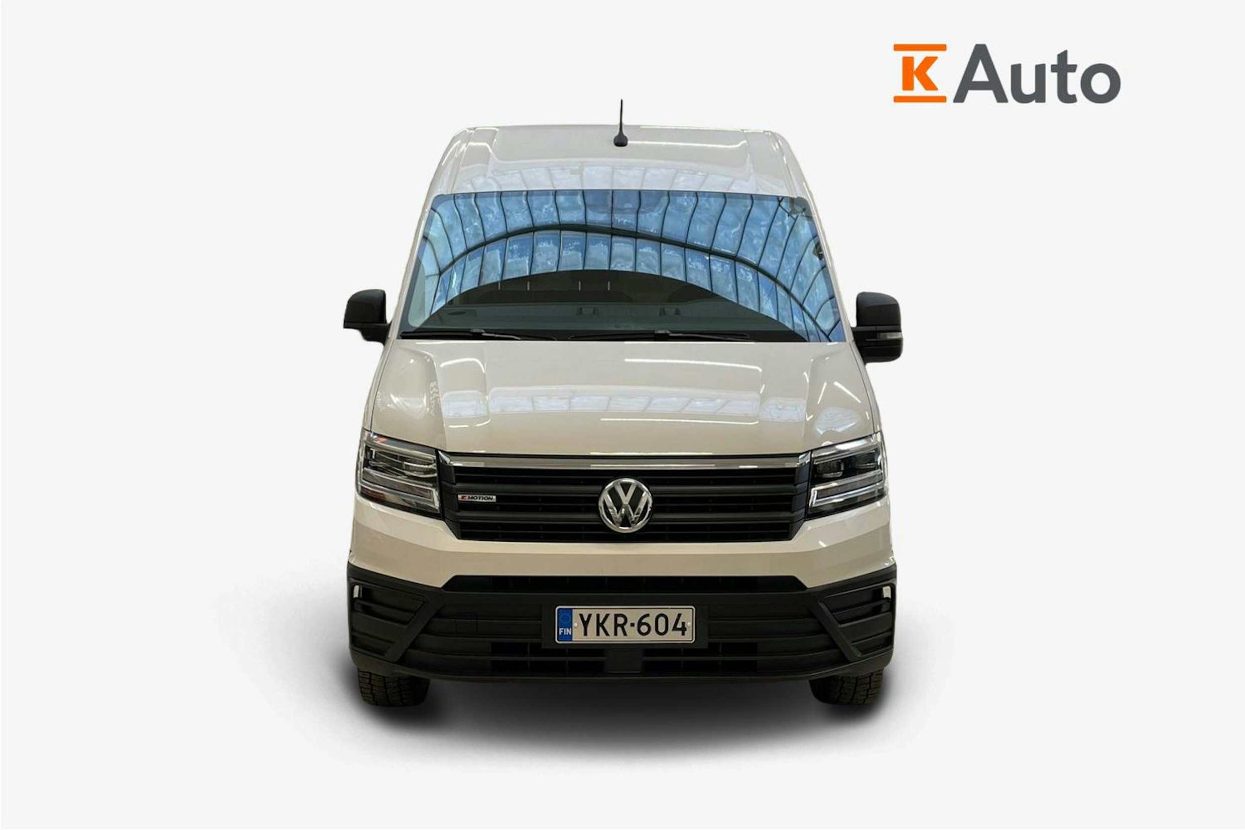 valkoinen Volkswagen Crafter 2021 kuva 5.