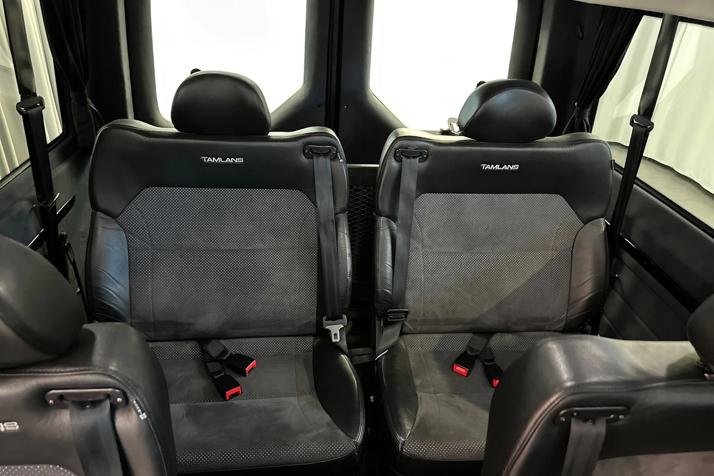 Musta Volkswagen Crafter 2021 kuva 15.
