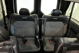 Musta Volkswagen Crafter 2021 kuva 15.
