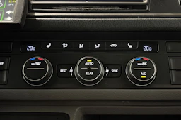 Musta Volkswagen Crafter 2021 kuva 29.