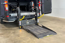 Musta Volkswagen Crafter 2021 kuva 32.