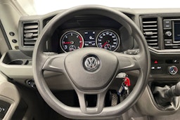 Valkoinen Volkswagen CRAFTER 2021 kuva 10.