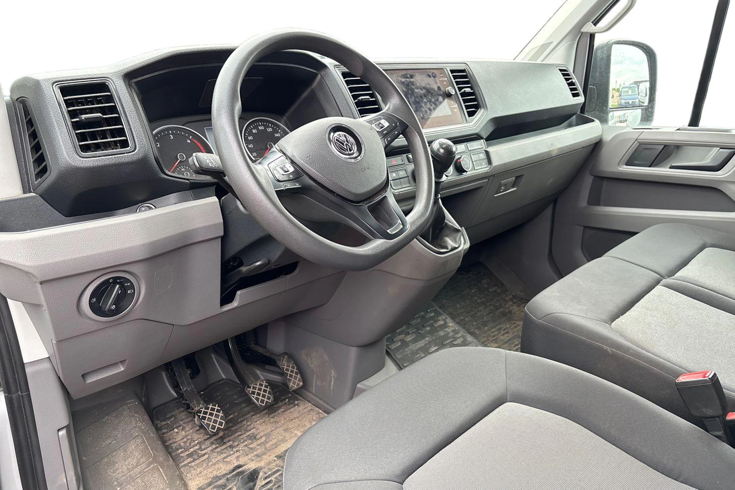 met. hopea Volkswagen Crafter 2021 kuva 3.