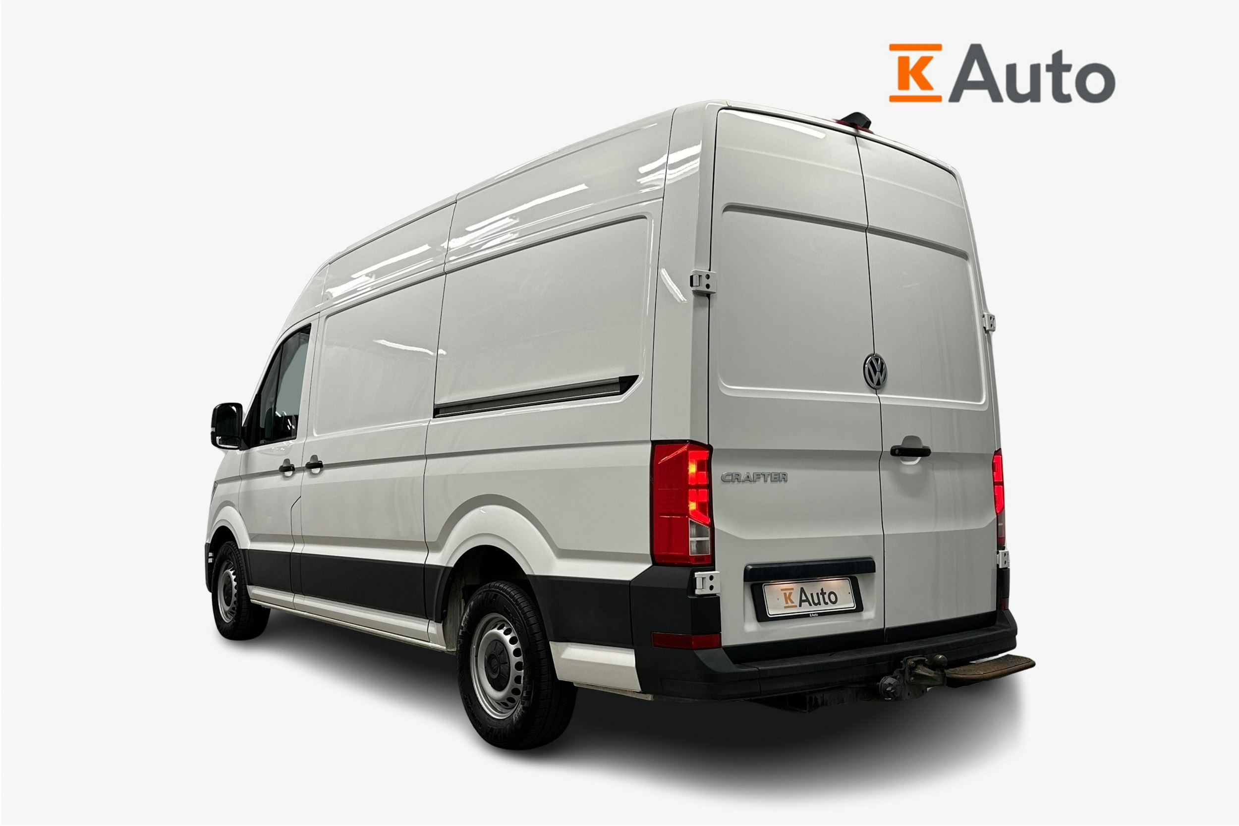valkoinen Volkswagen Crafter 2022 kuva 2.