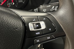 valkoinen Volkswagen Crafter 2022 kuva 17.