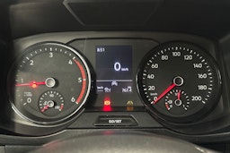valkoinen Volkswagen Crafter 2022 kuva 18.