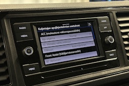 valkoinen Volkswagen Crafter 2022 kuva 21.