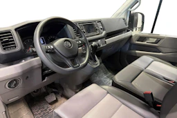 valkoinen Volkswagen Crafter 2022 kuva 3.