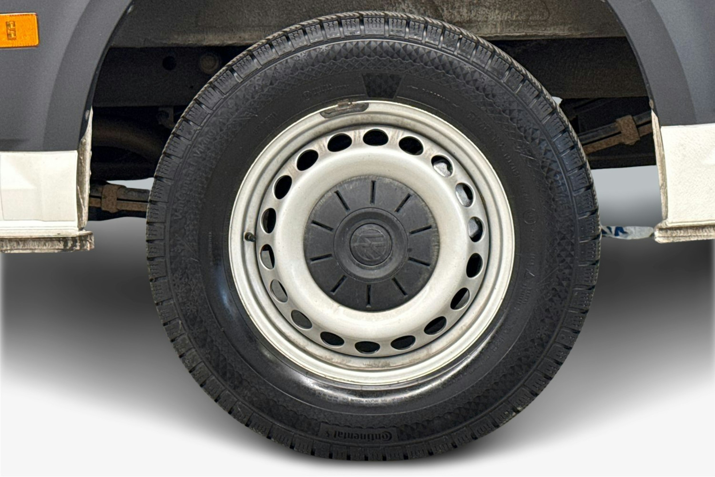 valkoinen Volkswagen Crafter 2022 kuva 12.