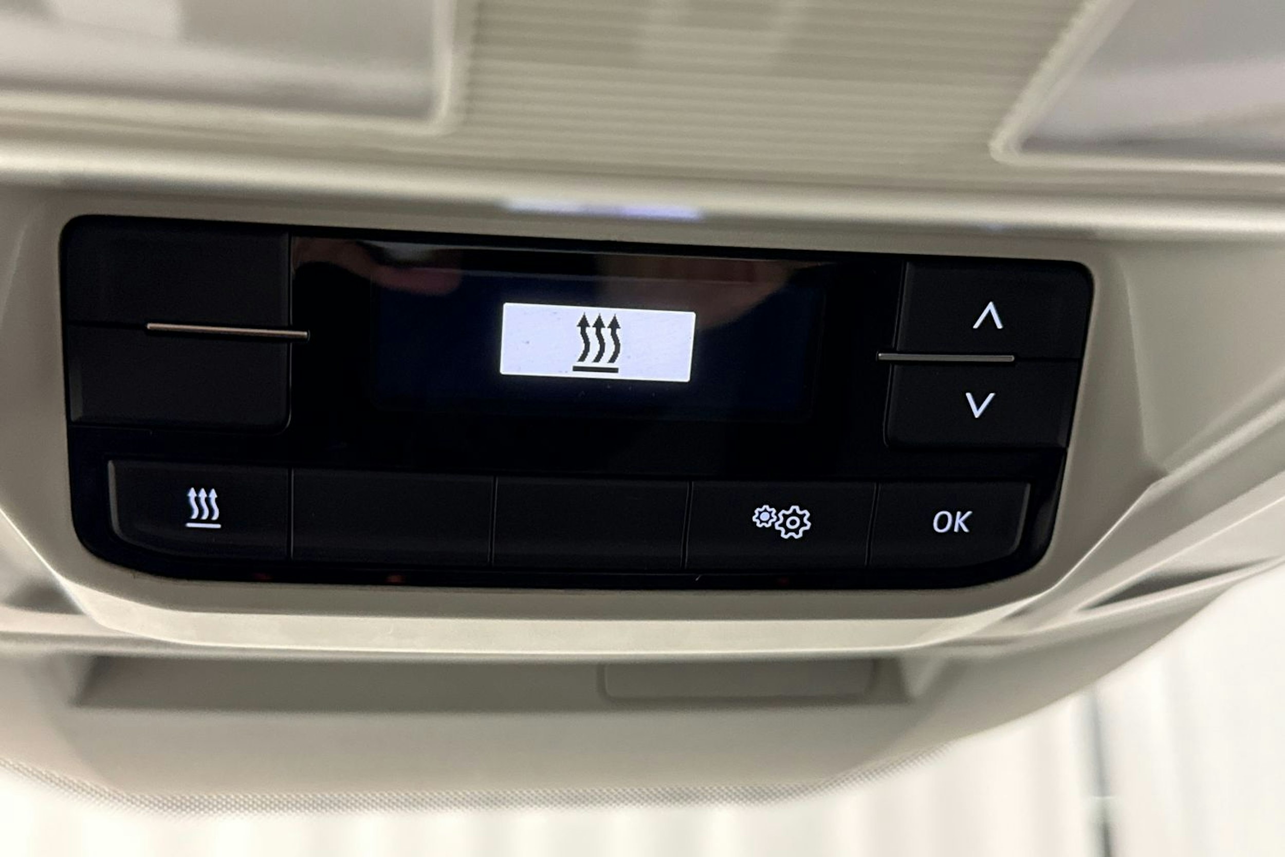 valkoinen Volkswagen Crafter 2022 kuva 23.