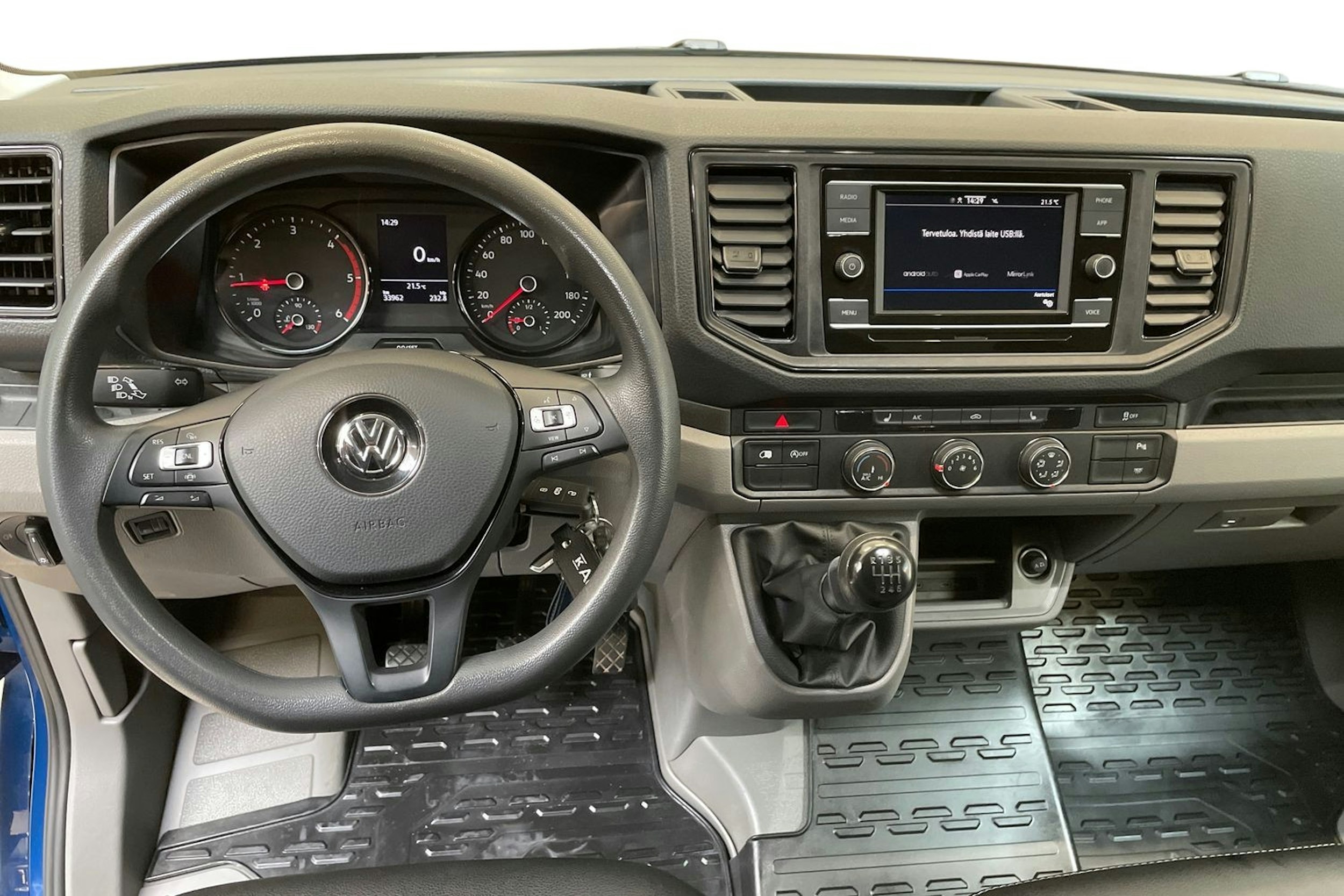 sininen Volkswagen Crafter 2022 kuva 9.
