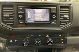 sininen Volkswagen Crafter 2022 kuva 29.
