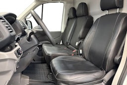Valkoinen Volkswagen CRAFTER 2022 kuva 7.