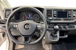 Valkoinen Volkswagen CRAFTER 2022 kuva 9.