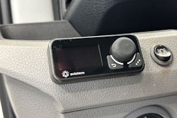 Valkoinen Volkswagen CRAFTER 2022 kuva 19.