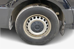 musta Volkswagen Crafter 2022 kuva 12.