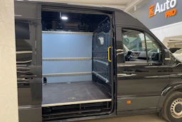 musta Volkswagen Crafter 2022 kuva 15.