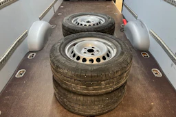 musta Volkswagen Crafter 2022 kuva 17.